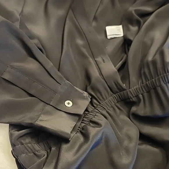 Diane Von Furstenberg Ex Cond & Pro Cleaned Silk Jumpsuit W/ Pockets, Large, $75 - Picture 10 of 14